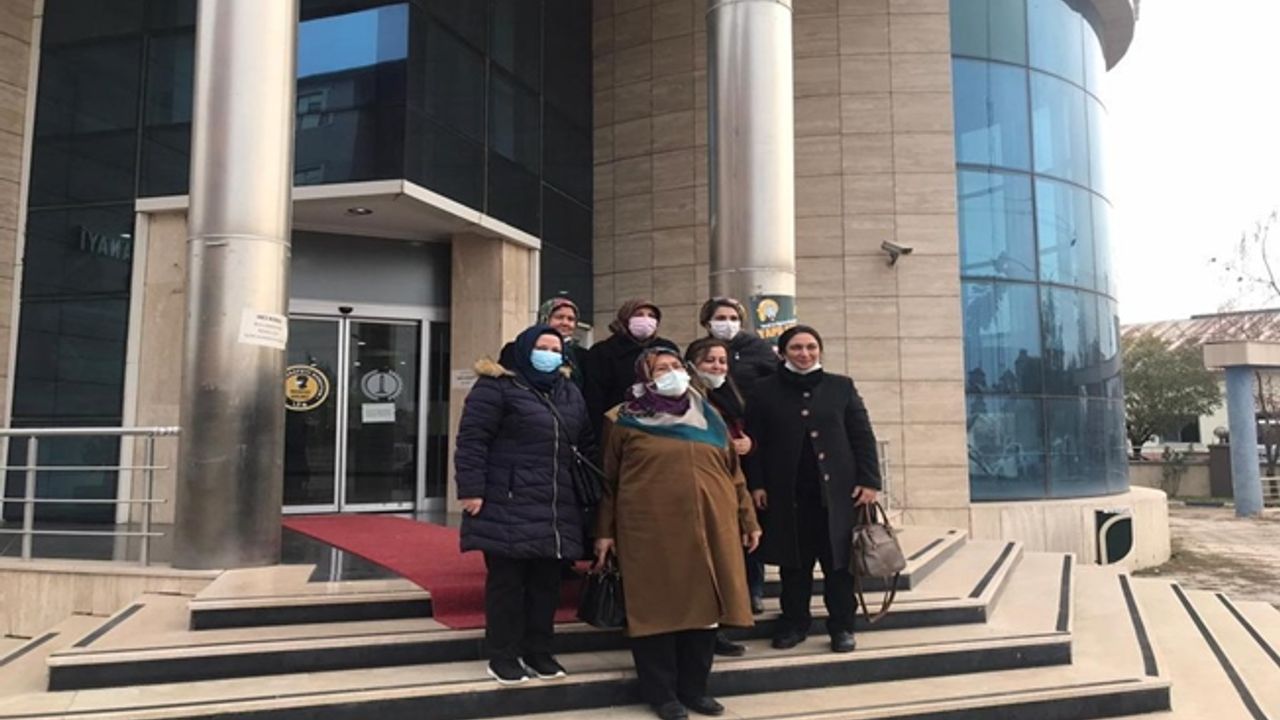 7 Yürekli  Iğdır'lı  kadın  AYYILDIZ adı altında üretim kooperatifi kurdu!