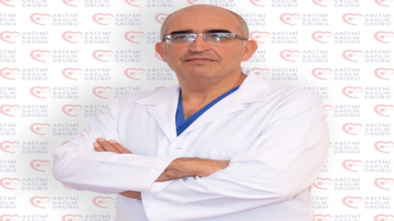 Op. Dr. Kayhan Turan, Dizde Gerçekten Sıvı Kaybı Olur Mu?
