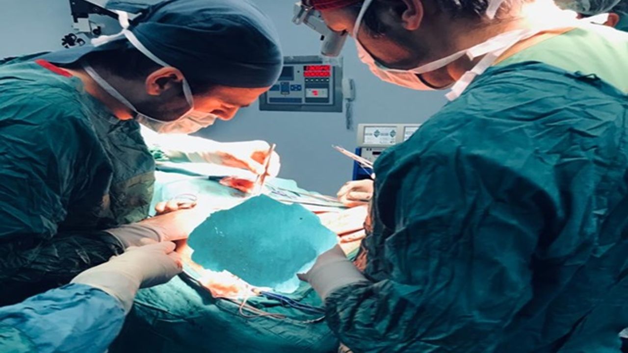 Kocaeli Derince Eğitim Araştırma Hastanesi zoru başarıyor!