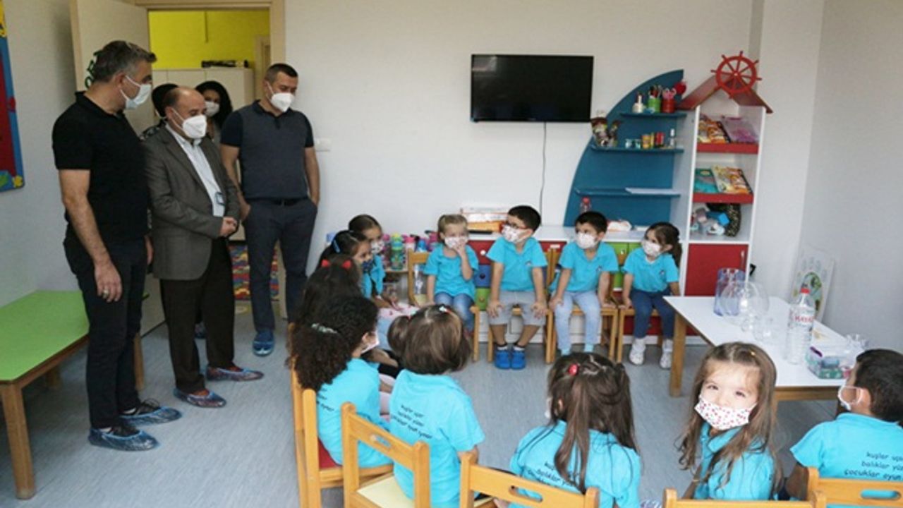 SBÜ Derince Eğitim ve Araştırma Hastane Yönetiminden Kreş ve Gündüz Bakım Evi Ziyareti