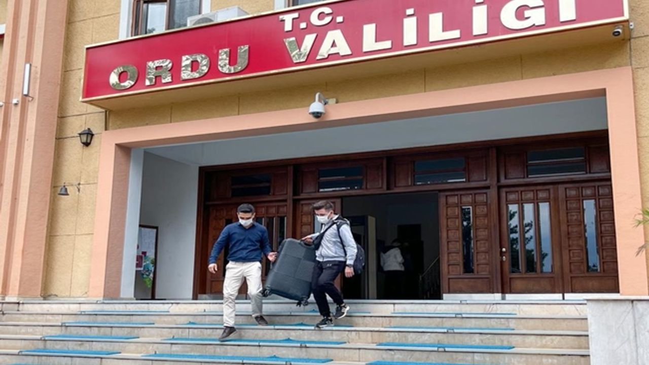 Vali Sonel, “Ordu’muza Gelen Üniversite Öğrencilerimizi Mağdur Etmeyeceğiz”