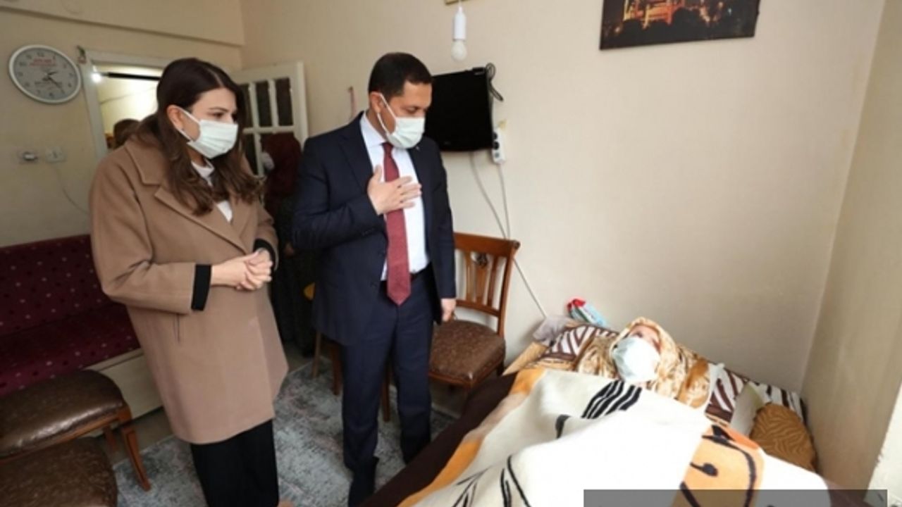 Amasya Valisi Mustafa Masatlı, Ev Ziyaretlerini Sürdürüyor