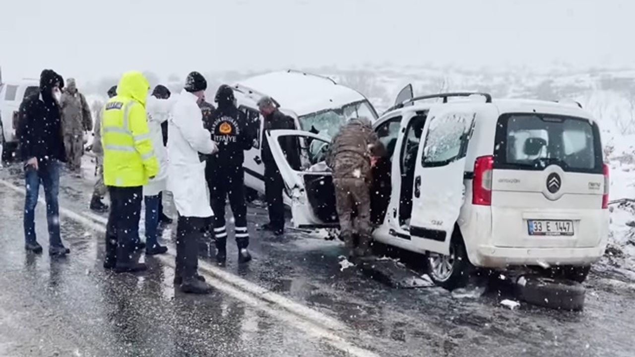 Mardin'de feci kaza; 4 ölü 5 yaralı!