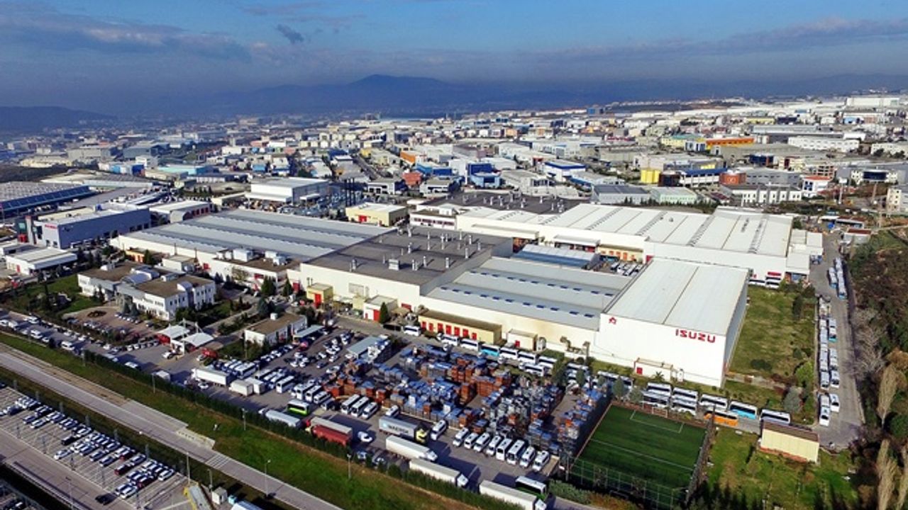 Anadolu Isuzu, otomotiv medyası ile Çayırova’daki üretim tesislerinde buluştu