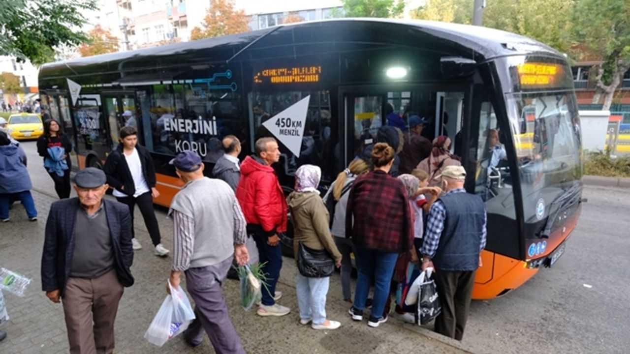 Yüzde yüz elektrikli otobüs test sürüşünde