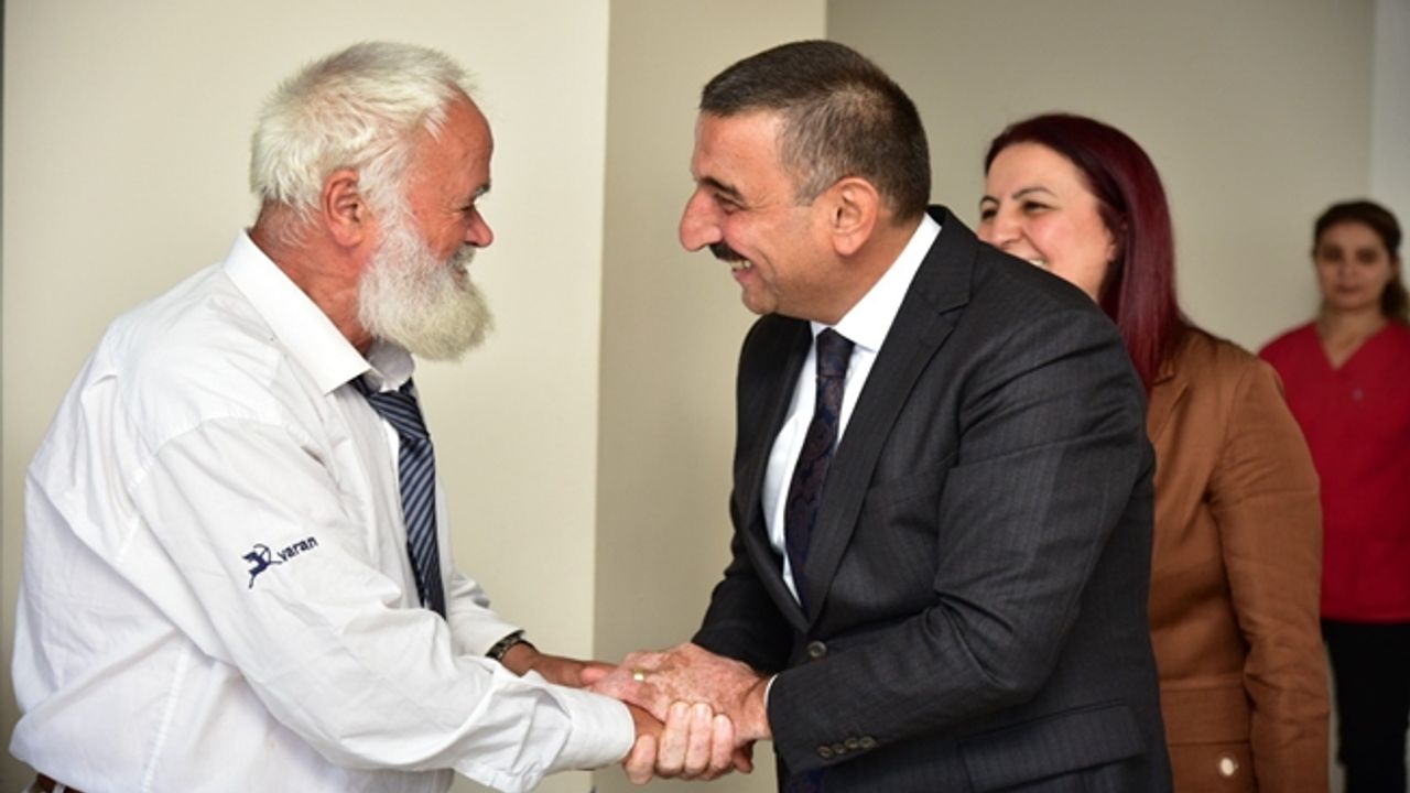 Zonguldak'ta Yaşlılar Haftasında Merkez Huzurevindeki Büyükler Ziyaret Edildi