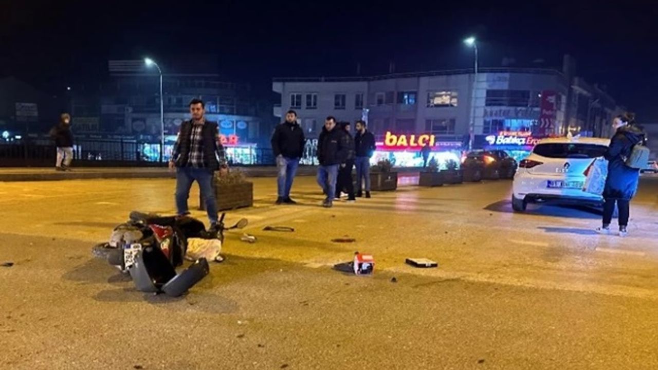 Düzce’de motosikletle otomobil çarpıştı 1 yaralı