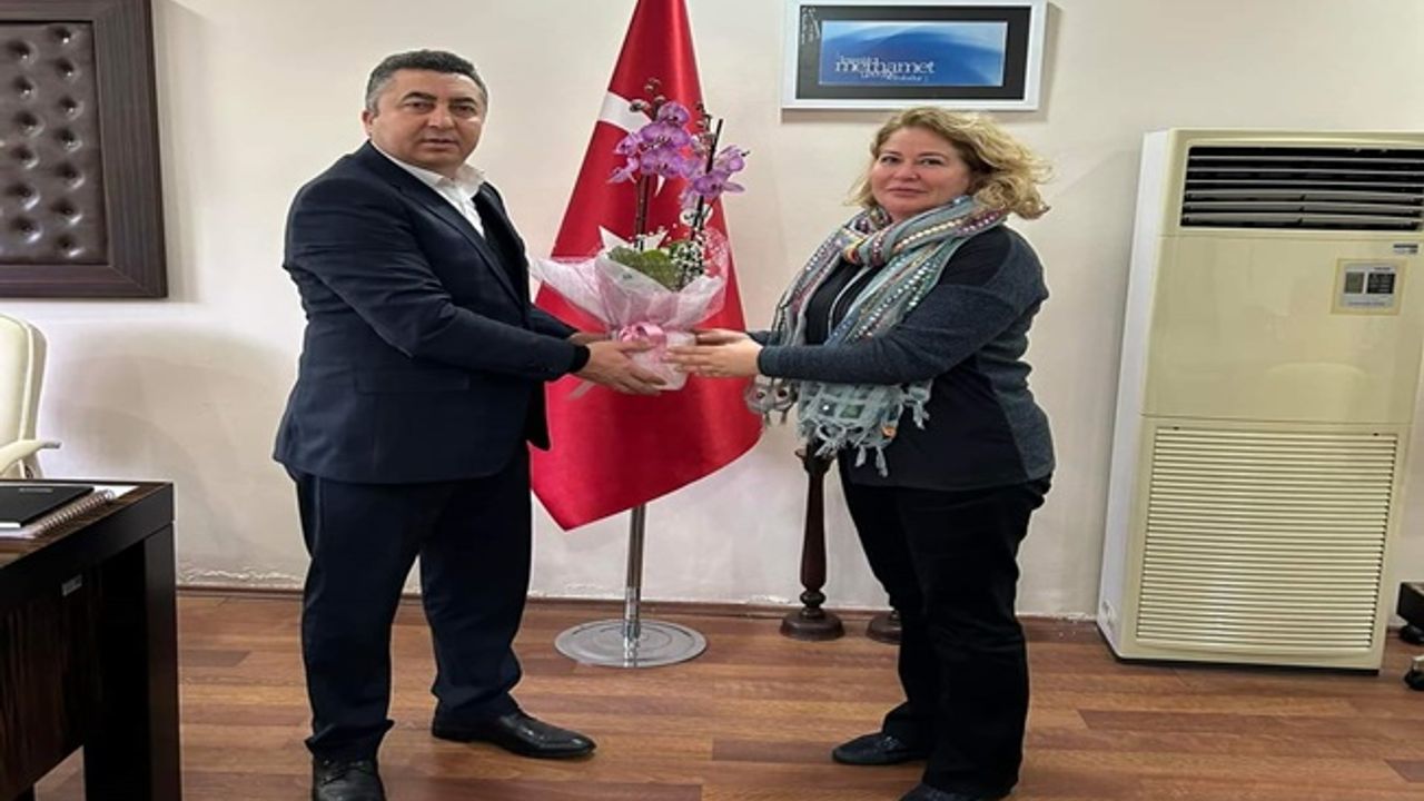 Memur-Sen İstanbul İl Başkanı Öztürk hayırlı olsuna gitti