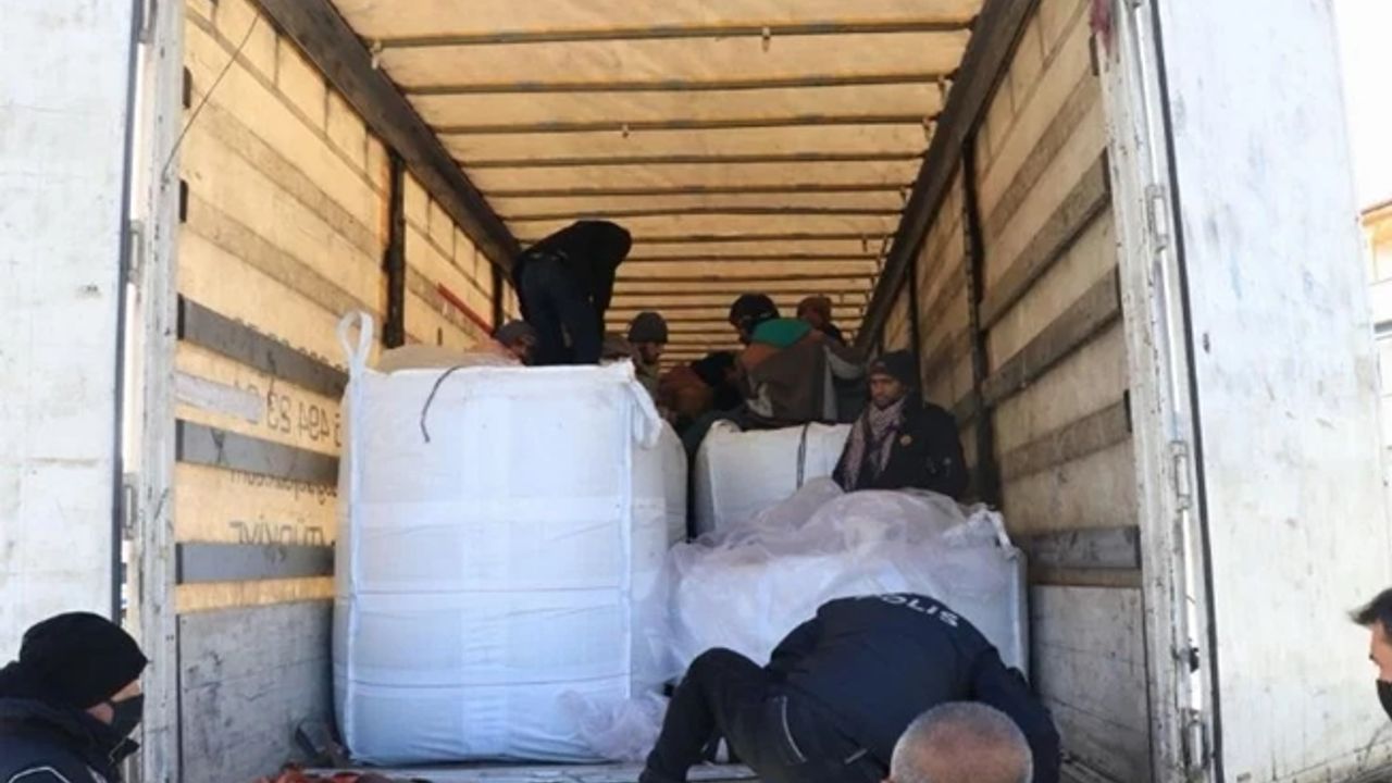 Düzce'de 39 kaçak göçmen yakalandı