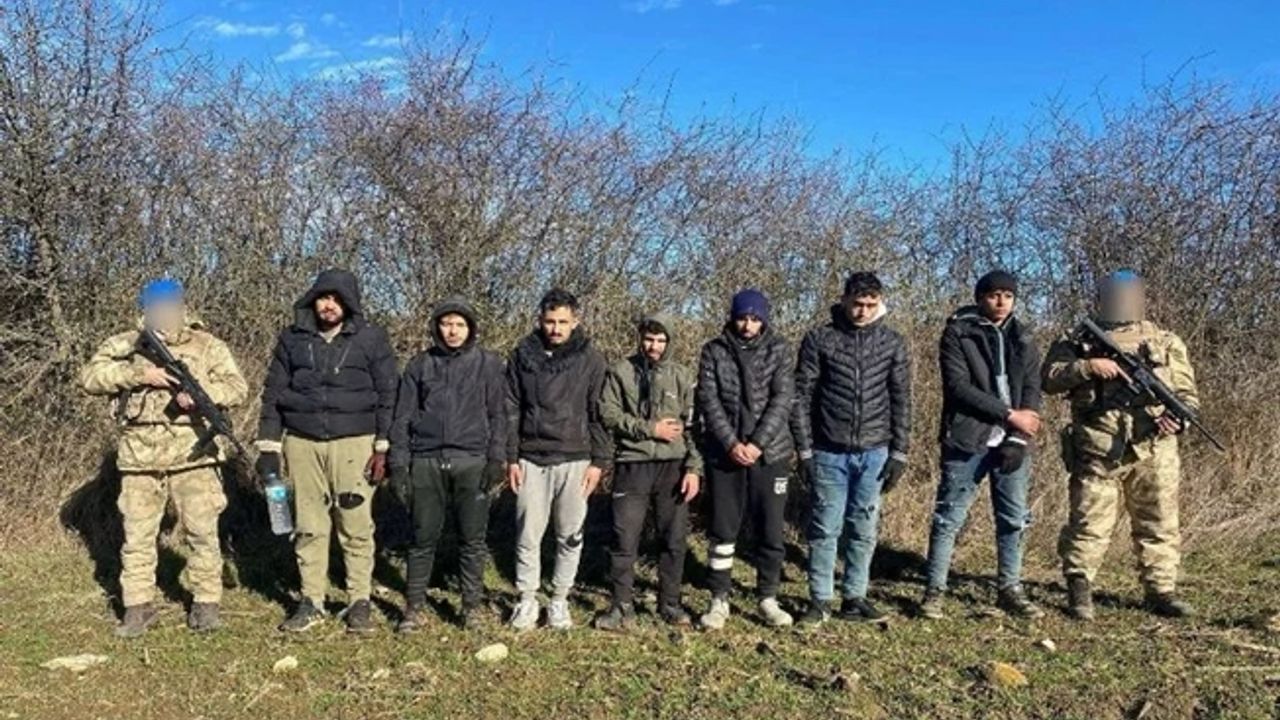 Edirne'de göçmen kaçakçılarına operasyon