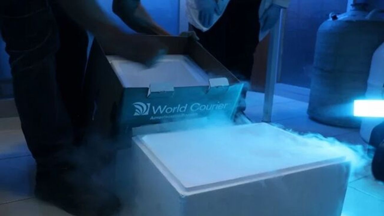 Uzaydaki kan örnekleri laboratuvarda