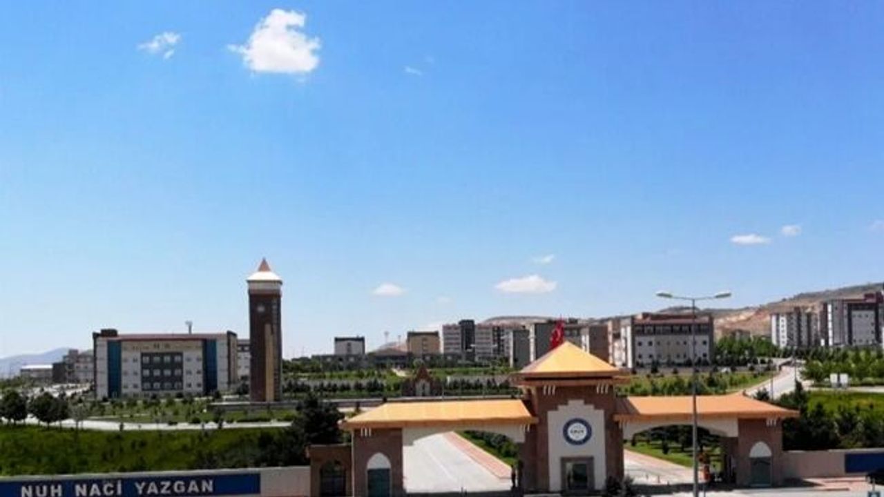 NNYÜ öğrencilerinden yeni bir TÜBİTAK başarısı