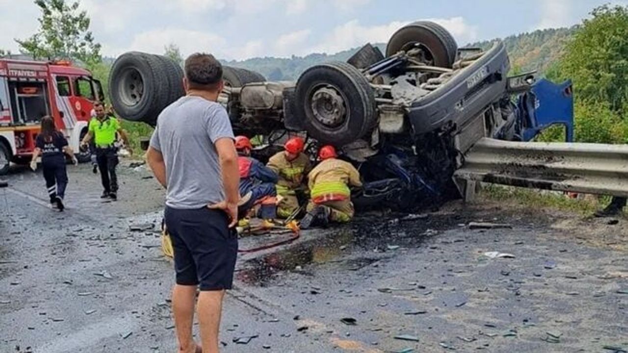 Bolu Dağı’nda feci kaza: 2 kişi hayatını kaybetti