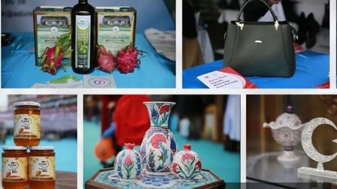 Ankara'da iş yurtları ürün ve el sanatları fuarı açıldı