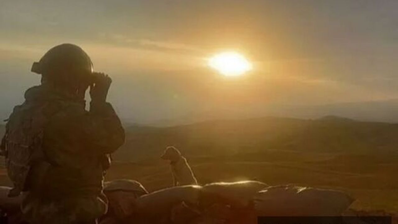 Irak'ta 3 terörist Hudut Karakoluna teslim oldu