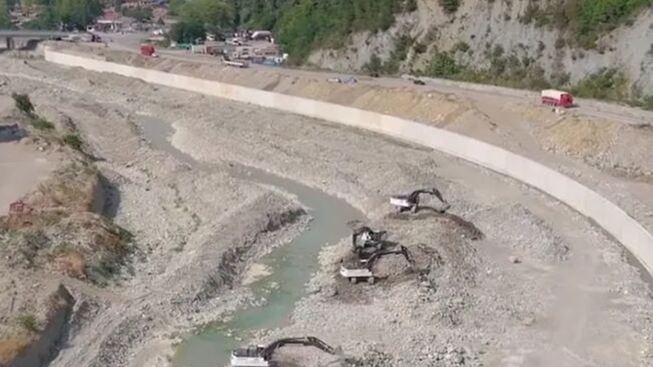 Karadeniz'in riskli illerinde ıslah çalışmaları sürüyor