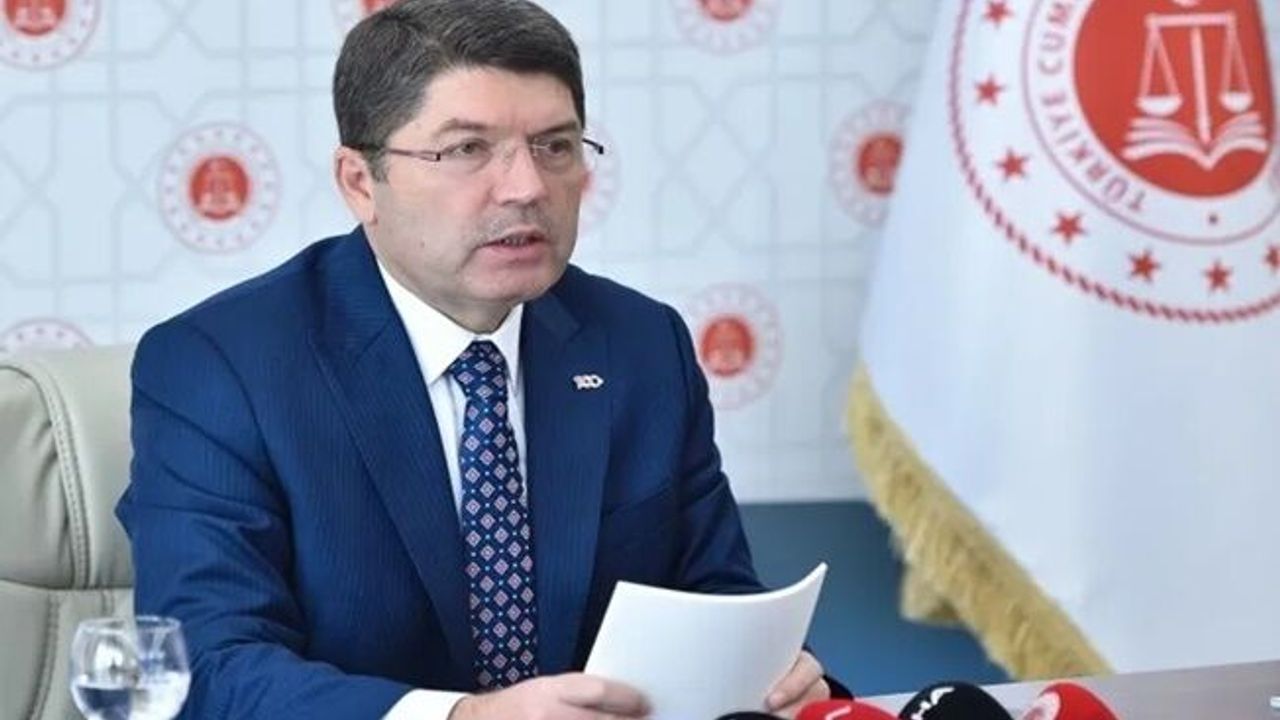 Adalet Bakanı Tunç, sınav tarihlerini açıkladı