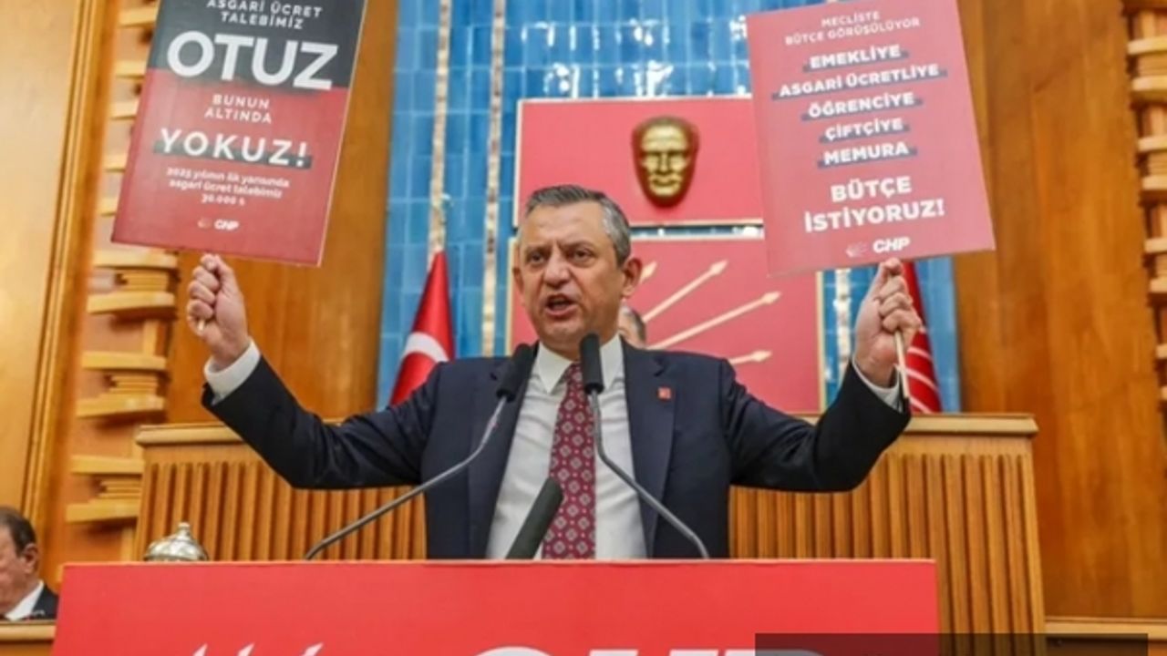 Özgür Özel: Emekçiye hezimeti yaşatarak sefalet ücreti dayatıldı