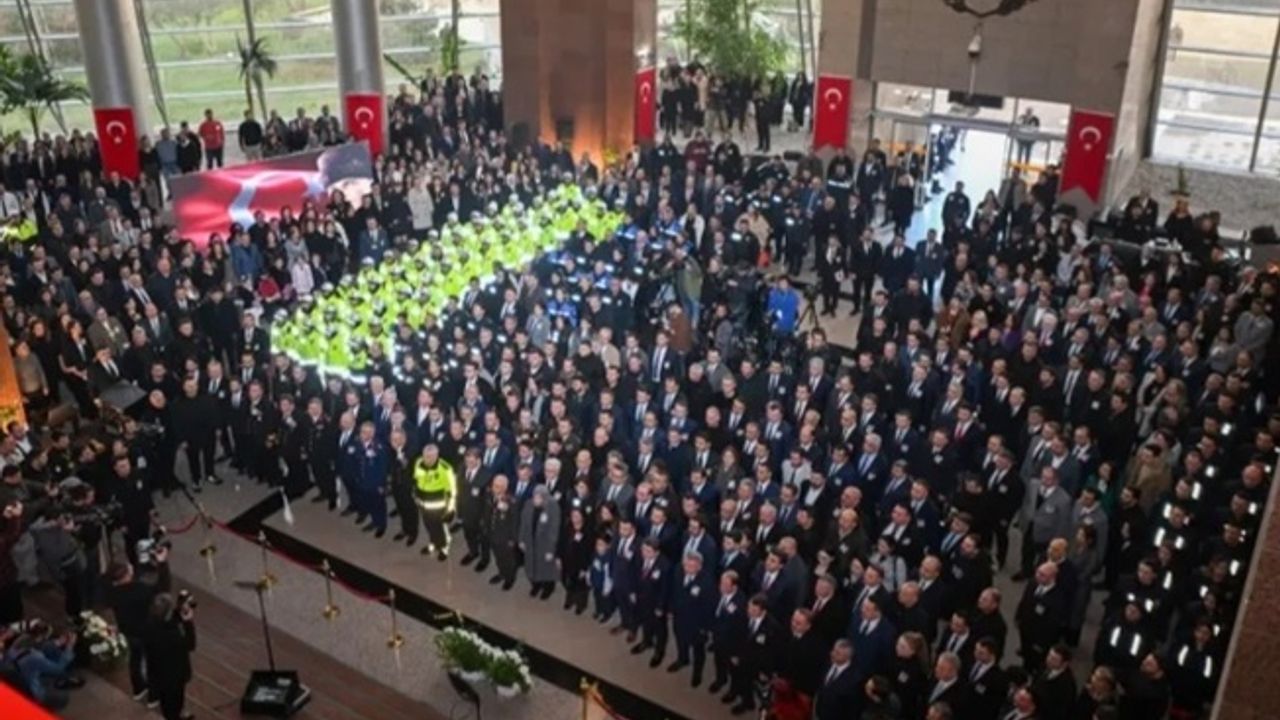 İzmir Adliyesi şehitleri Fetih Sekin ve Musa Can anıldı