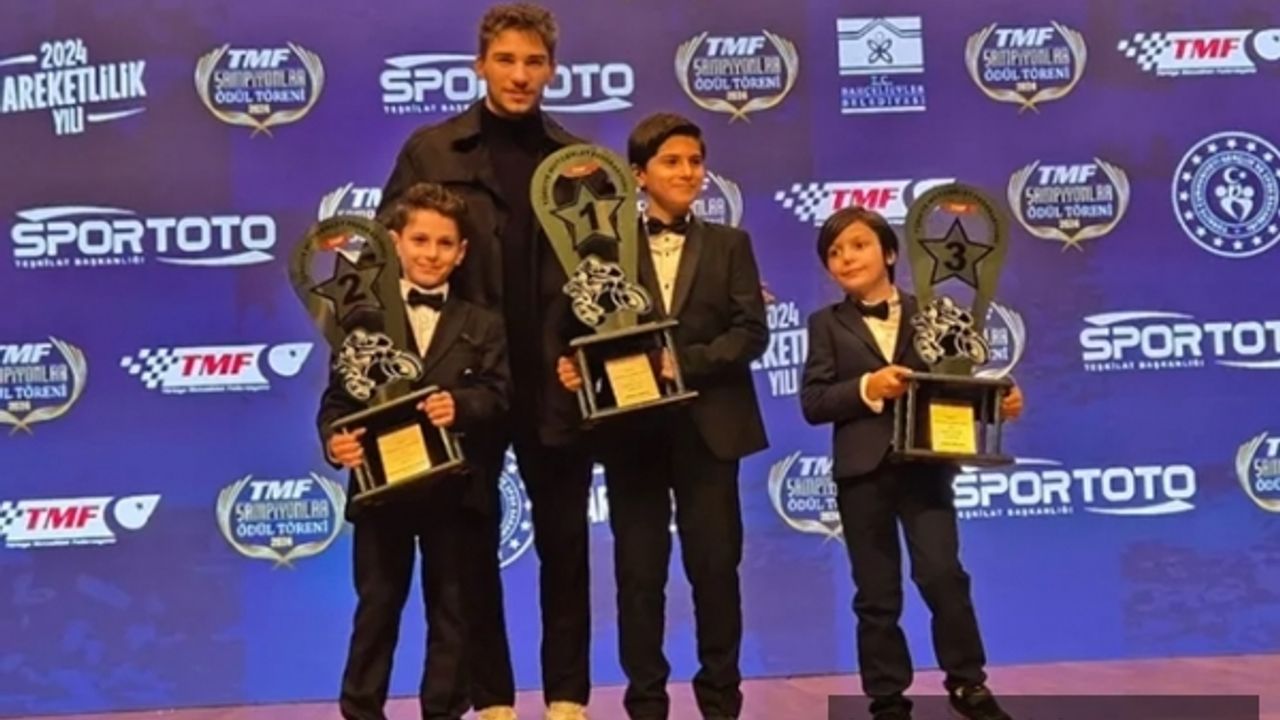 Sakarya’dan motosiklette bir Türkiye şampiyonu daha