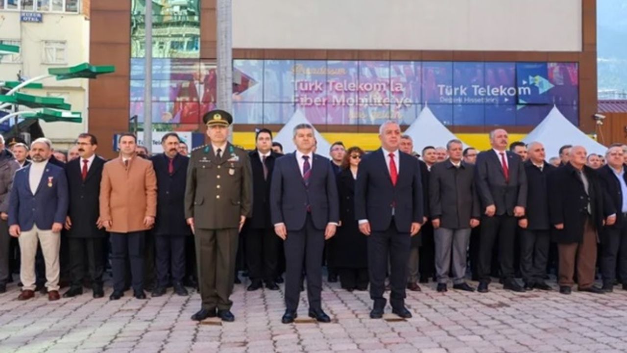 Artvin'in düşman işgalinden kurtuluşunun 104'üncü yıl dönümü kutlandı