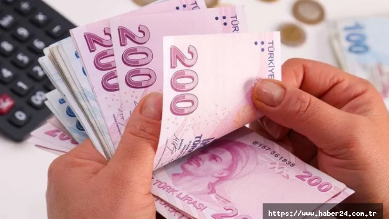 Emeklinin bayram ikramiyesinin farkları yatırılıyor