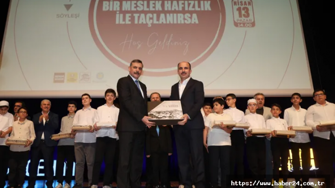 Erzurum Valisi, Konya'da hafız adayı öğrencilerle buluştu