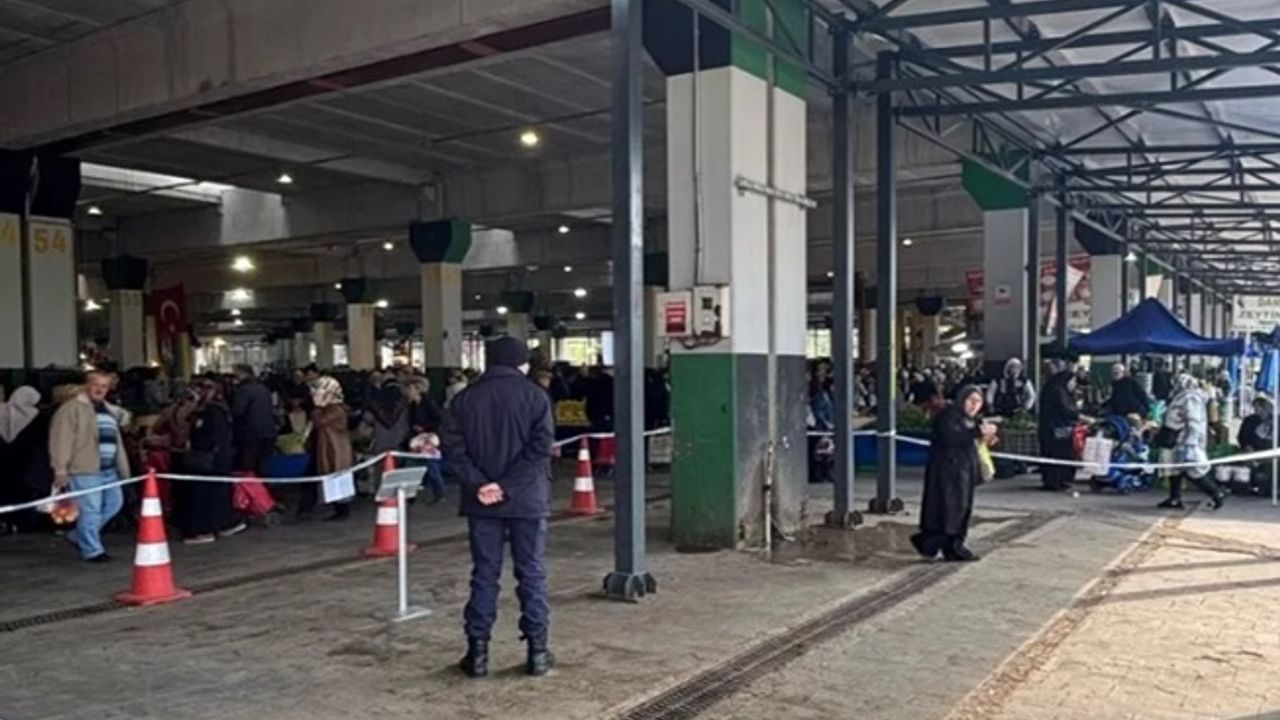 İzmit'te pazarcı kavgasına ceza: 1 hafta tezgah yasağı