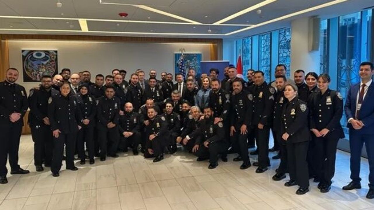 New York Türkevi’nde Türk ve Müslüman polisler bir araya geldi