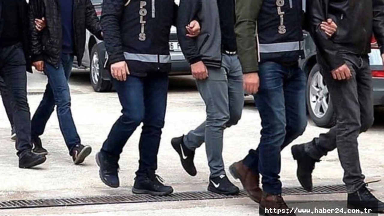 Ankara merkezli FETÖ operasyonu: 33 gözaltı