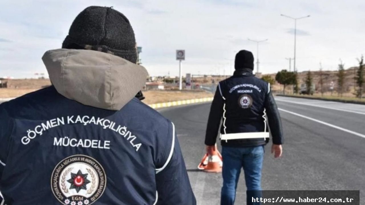 Tırın gizli bölmesinde 42 düzensiz göçmen yakalandı