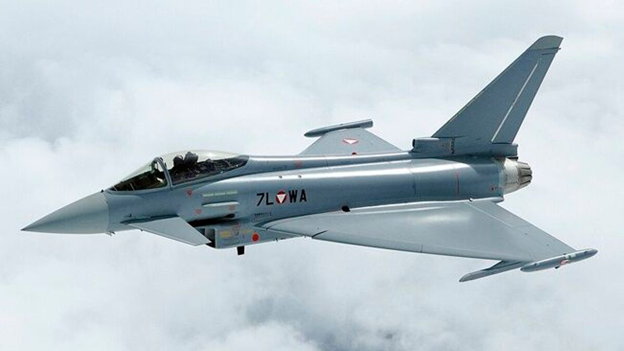 Almanya’dan Türkiye’ye Eurofighter Onayı: 40 Savaş Uçağının Teslimatının Önü Açıldı