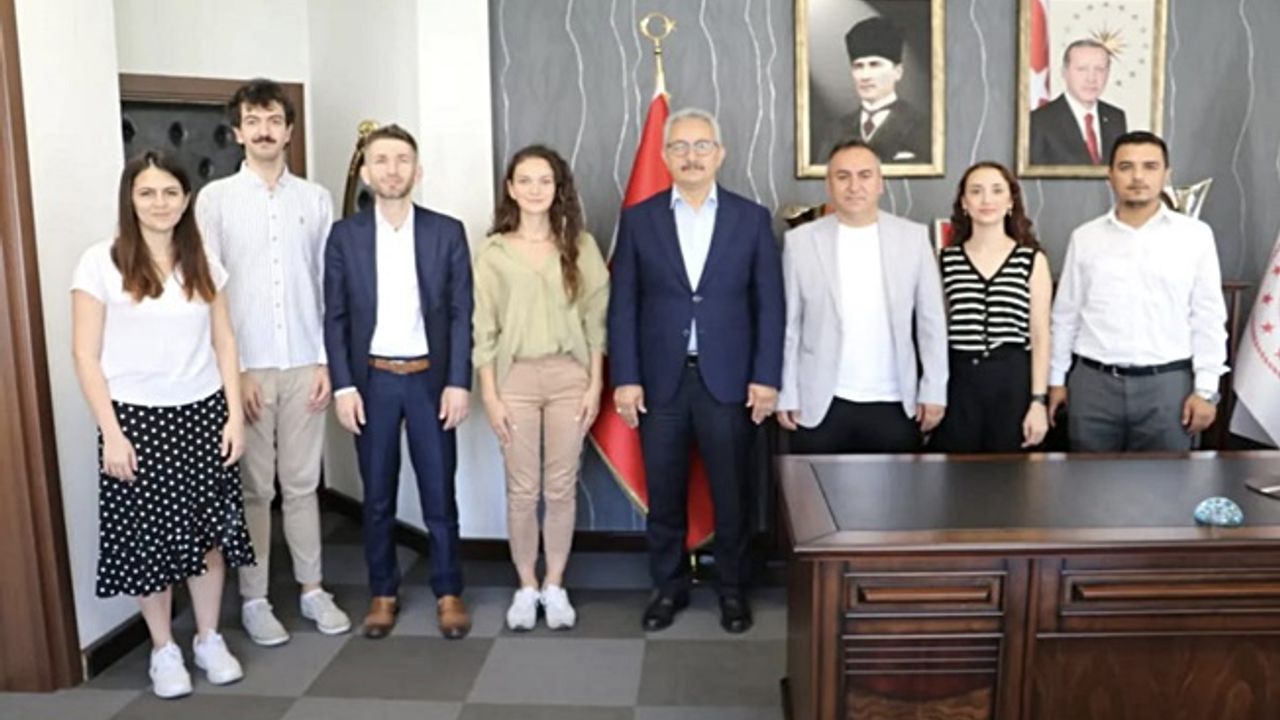 KOCAELİ TAŞKÖPRÜLÜLER DERNEĞİ’NDEN EĞİTİME ÖRNEK PROJE