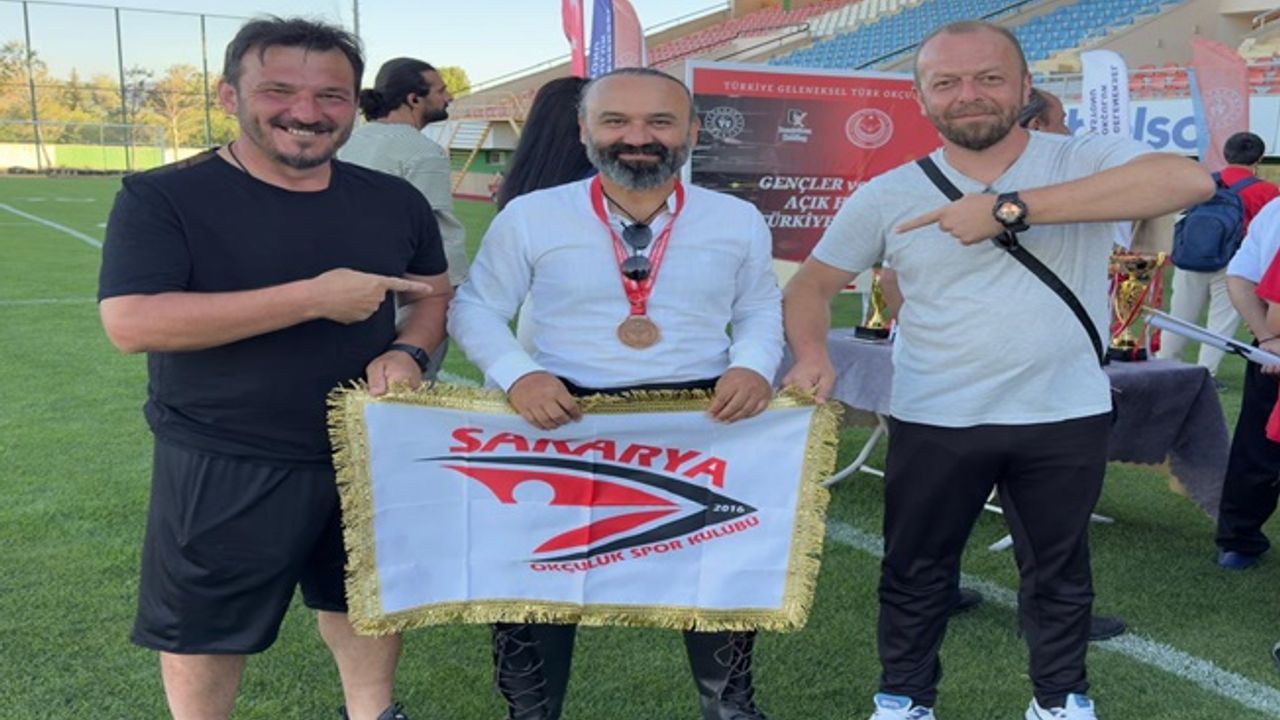 Sakarya’nın Gururu Mehmet Yıldırım, Türkiye Şampiyonasında Bronzla Döndü