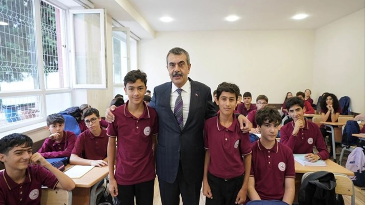 Bakan Tekin, Bakü Türk Anadolu Lisesi Ahmetli Yerleşkesi'nin Açılış Töreni'ne katıldı