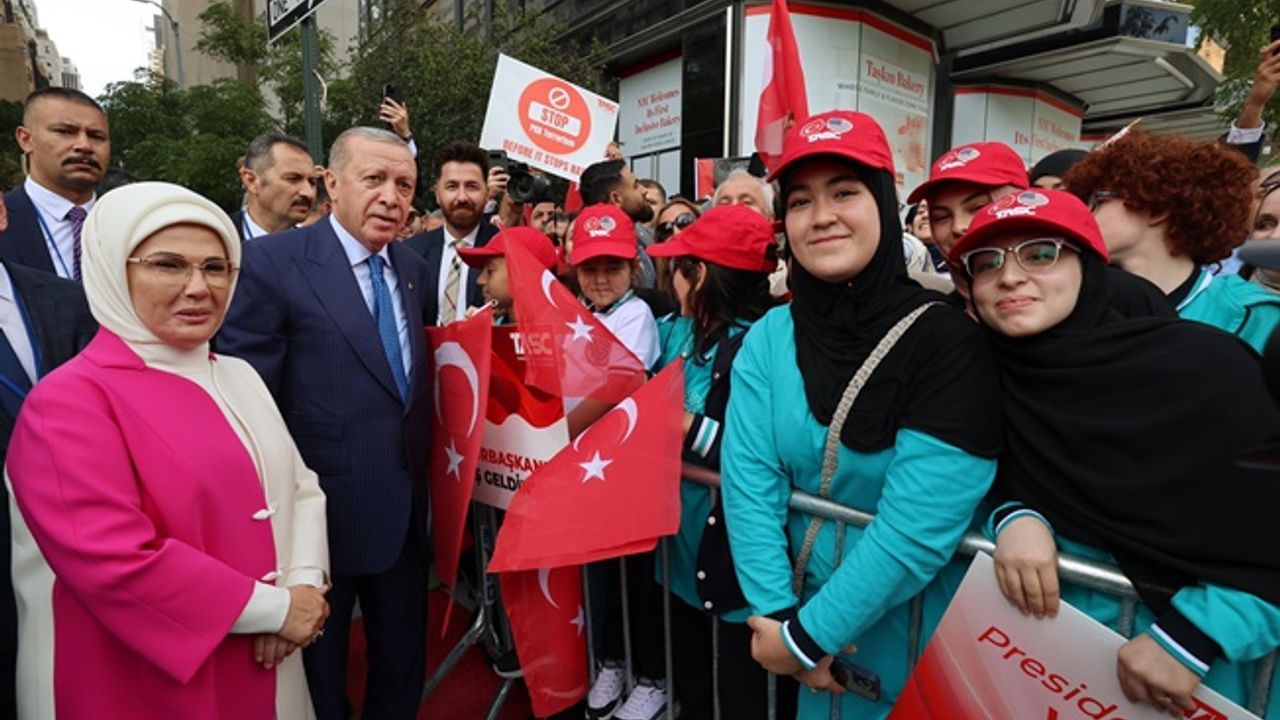 “Beyaz Saray’da Kritik Zirve: Erdoğan-Trump Görüşmesi Atina’da Alarm Zilleri Çaldırdı”