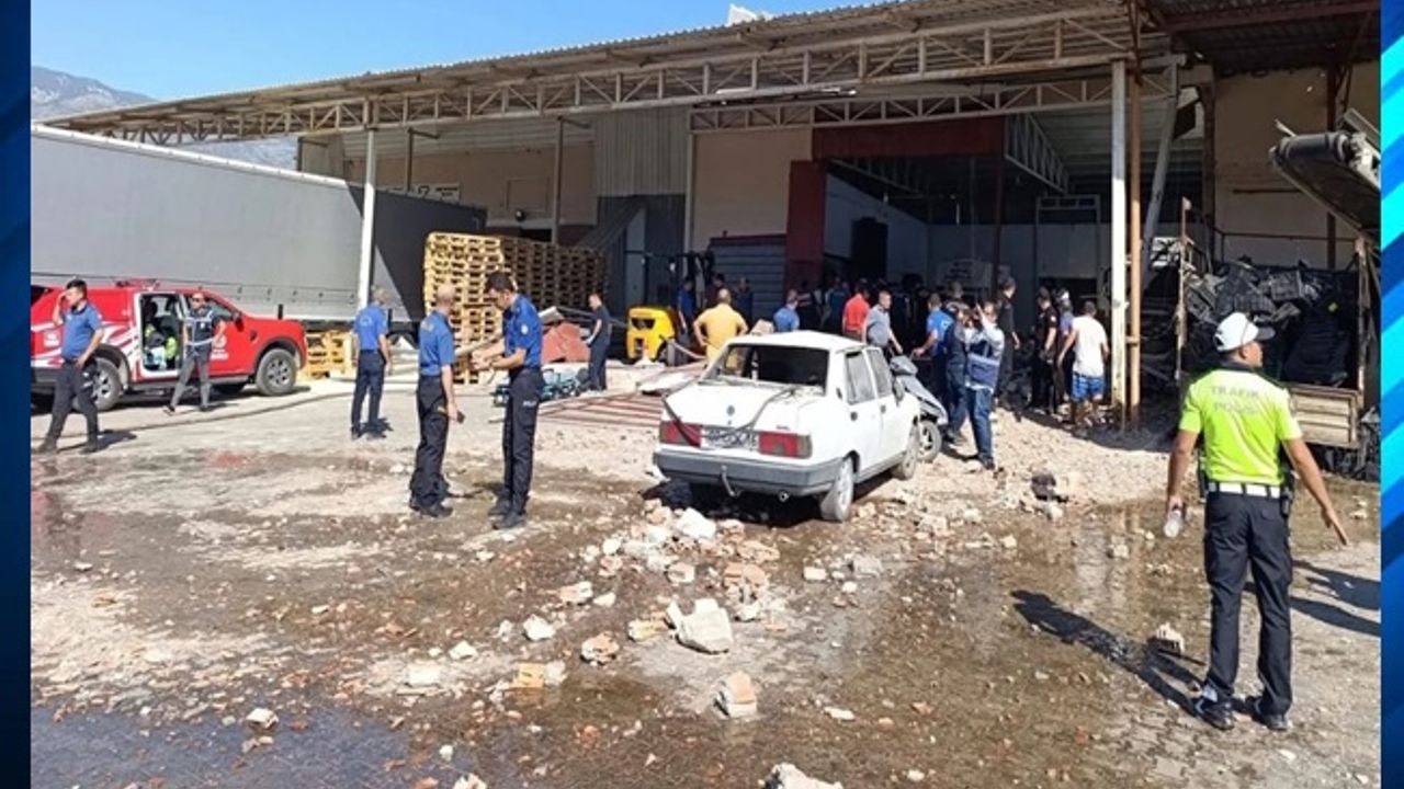 Demre'de toptancı halinde patlama: 1 ölü, 3 yaralı
