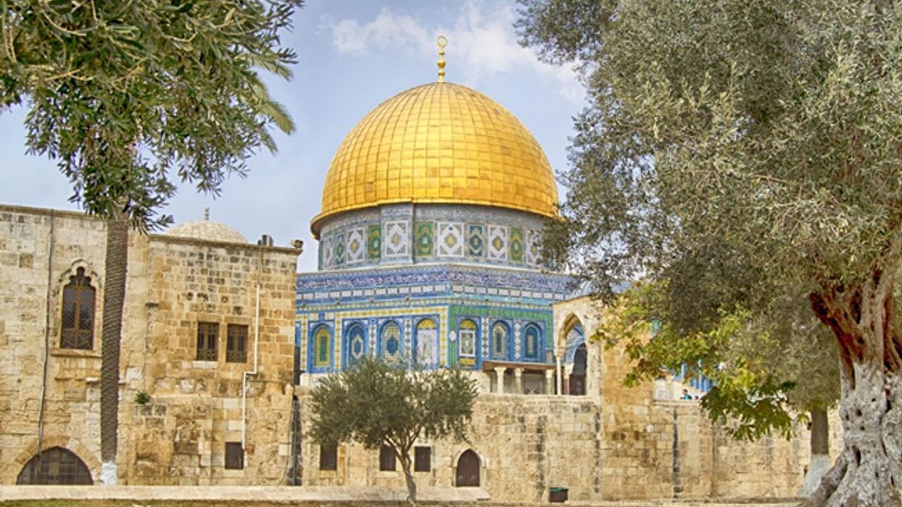 Her türlü zorluk ve sıkıntı için Mucize bir Dua-Rızık duası hangi surede?