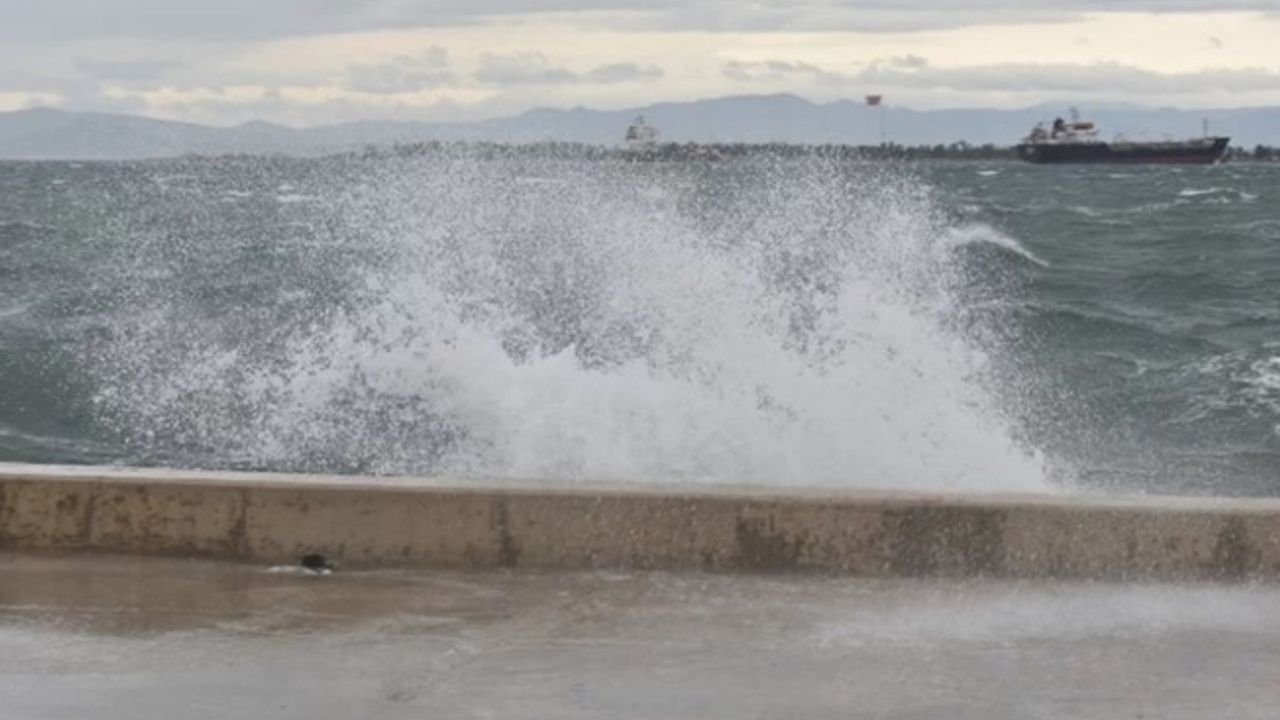 Meteoroloji Karadeniz, Marmara ve Ege için fırtına uyarısı verdi!