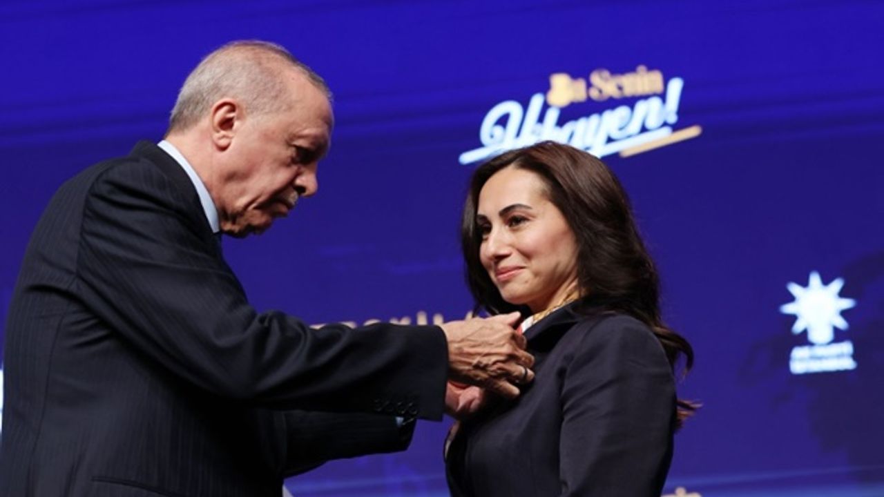 Özlem Vural Gürzel AK Parti’ye Katıldı: “Beykoz’a Hizmette Sınırımız Olmayacak”