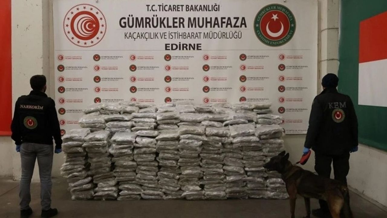 Kapıkule ve İpsala’da 524 kilo uyuşturucu yakalandı!
