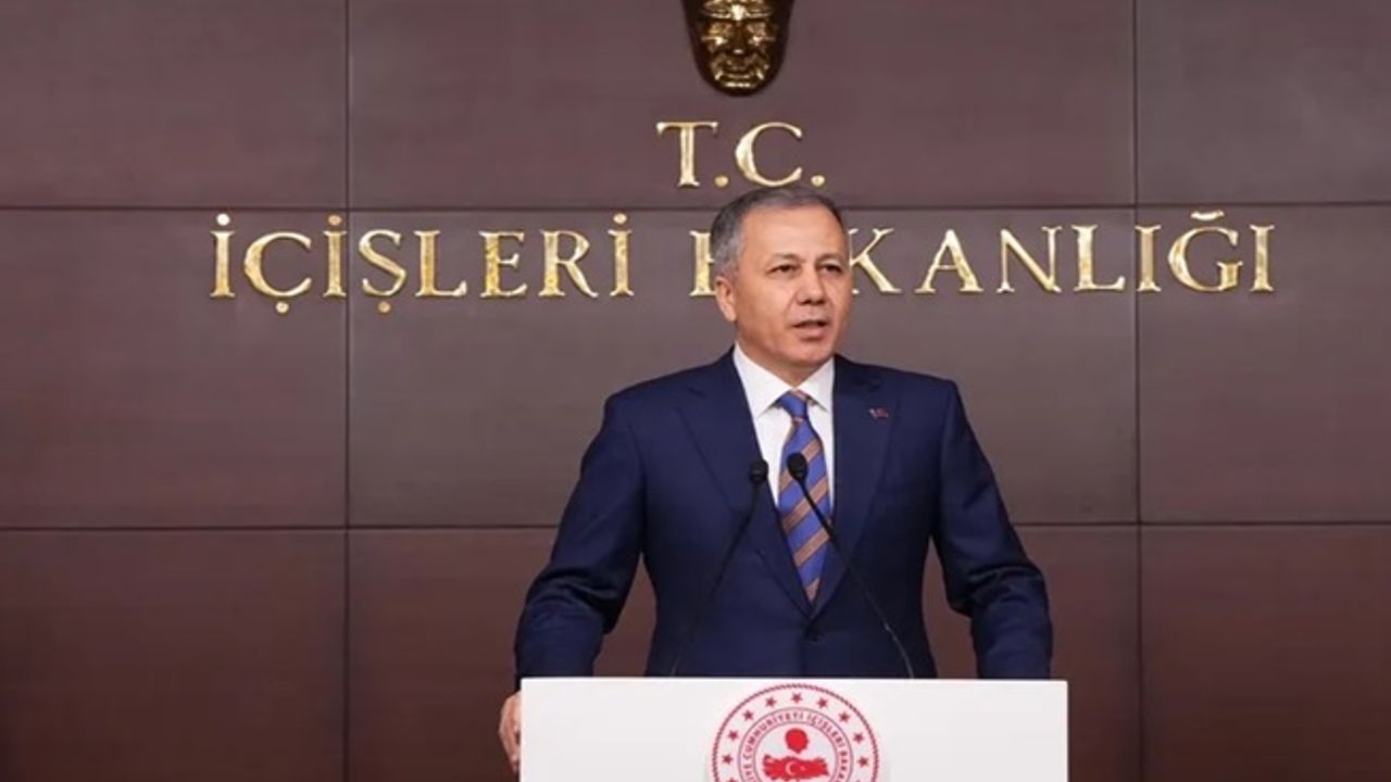 Bakan Yerlikaya: 25 yapı hasarı toplam 504 ihbar alındı