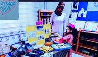 Okula hasret kalan anaokulu öğrencisi evde eğitim alıyor