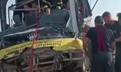 Mardin’de kaza: Halk otobüsü ile tır çarpıştı, 1 can kaybı