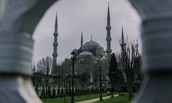 EL-KĀRİA SÛRESİ-KĀRİA SÛRESİ OKUNUŞU-El Karia suresinin Türkçe anlamı nedir?-Zenginlik için hangi süre okunur?