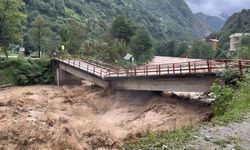 Rize’yi Sel Vurdu: Bungalovlar Yıkıldı, Ayder Yolu Kapandı