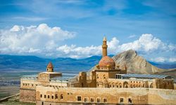 İshak Paşa Sarayı’nı UNESCO listesine taşıma projesi başlatıldı