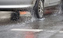 Yağmurlu havalarda kaza riskini azaltacak güvenli sürüş önerileri