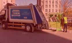 Kocaeli'nin Gebze İlçesinde Çöp Kamyonunun Çarptığı Belediye İşçisi Hayatını Kaybetti