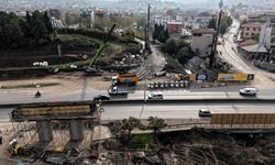 Kocaeli'deki dev projede köprünün ilk ayağı göründü!